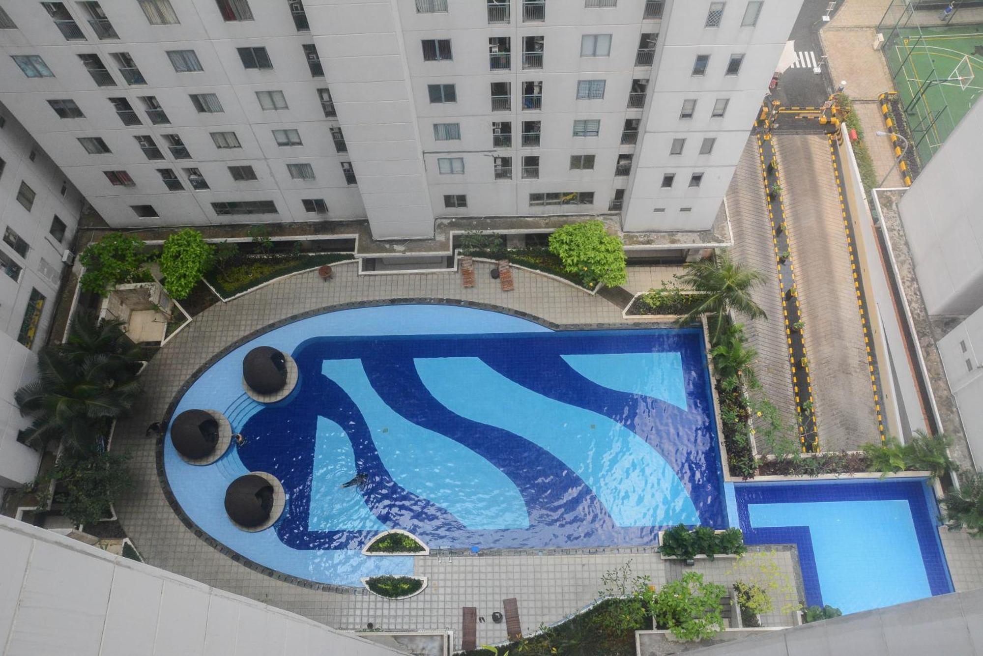 Comfort Living 2br At Bassura By Travelio *